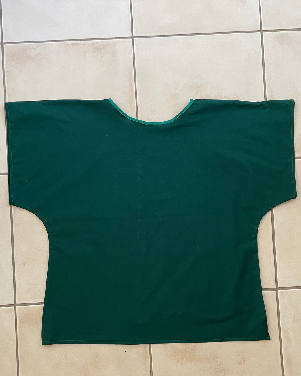 Green short sleeve top