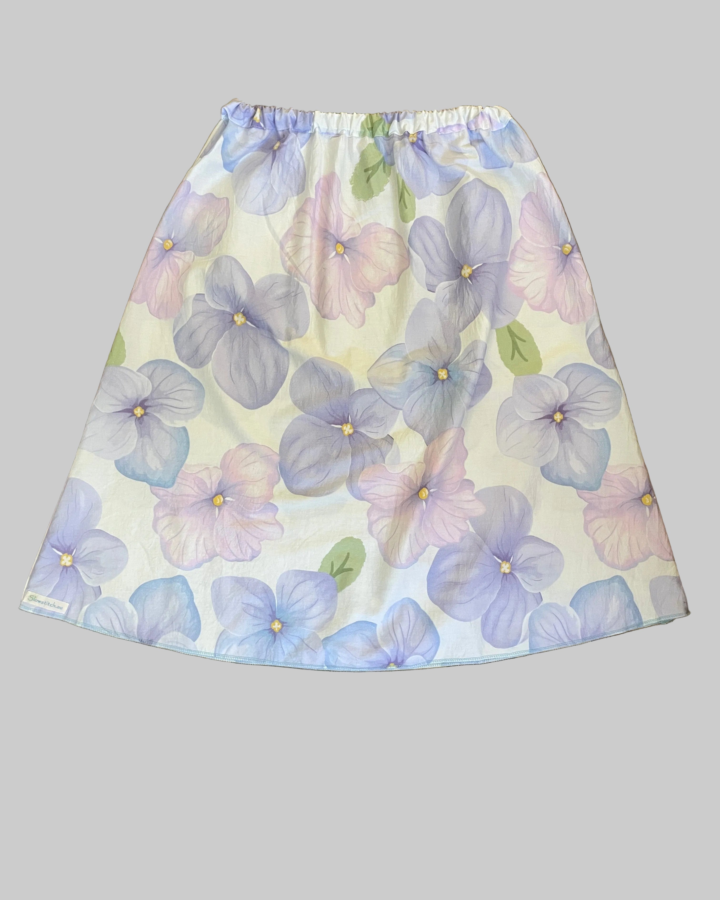 Floral-patterned skirt 